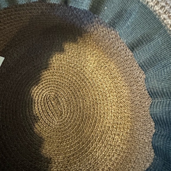 Betmar New York Upturned Brim Brown Paper Packable Woven Sun Hat One Size. - Picture 3 of 7